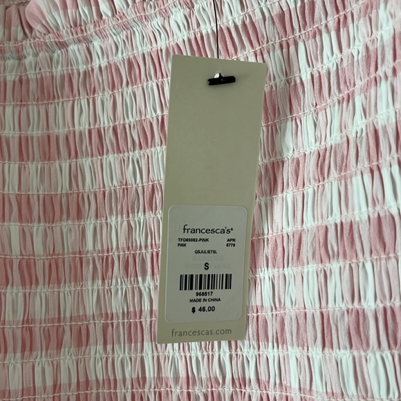 Francesca’s Pink Gingham Smocked Off The Shoulder Blouse - Size small, NWT - Picture 2 of 3